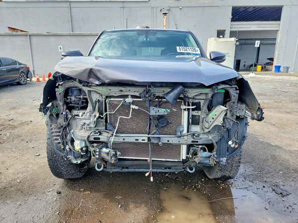 2018 TOYOTA 4RUNNER