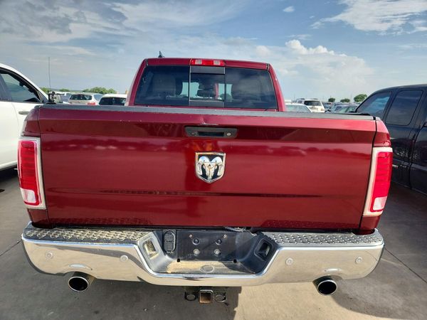 2016 RAM 1500 LARAMIE CREW CAB 4X2
