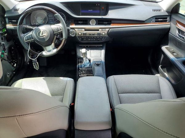 2017 LEXUS ES 350