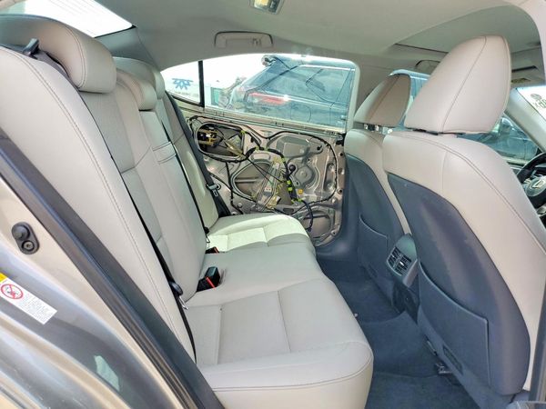 2017 LEXUS ES 350