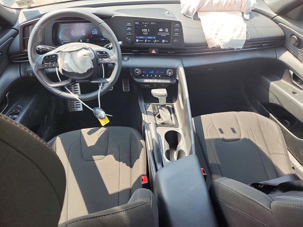 2026 HYUNDAI ELANTRA