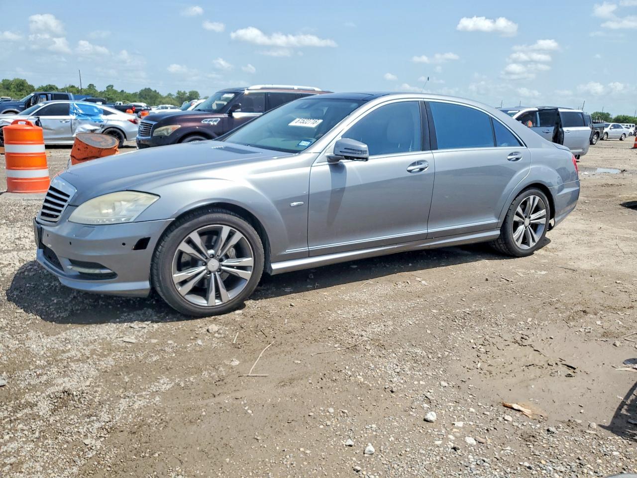 2012 MERCEDES-BENZ S S550