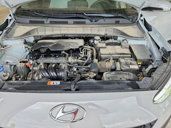 2023 HYUNDAI KONA