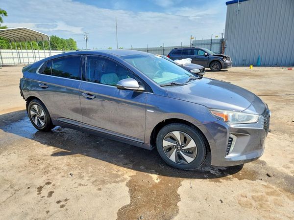2018 HYUNDAI IONIQ SEL, SEL w/Tech (HEV)