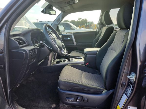 2022 TOYOTA 4RUNNER SR5