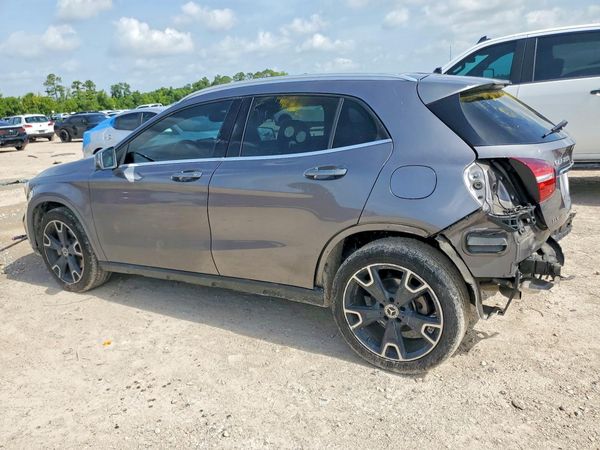 2018 MERCEDES-BENZ GLA GLA250