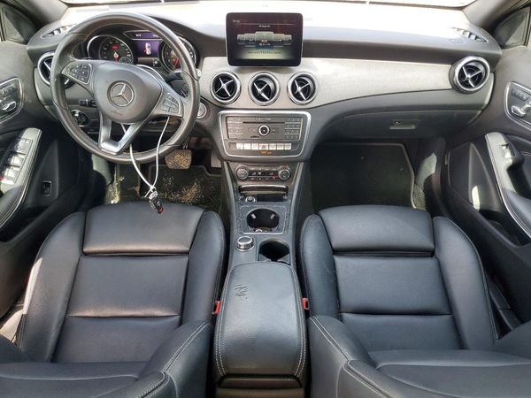 2018 MERCEDES-BENZ GLA GLA250