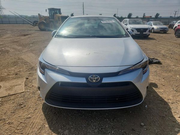 2026 TOYOTA COROLLA