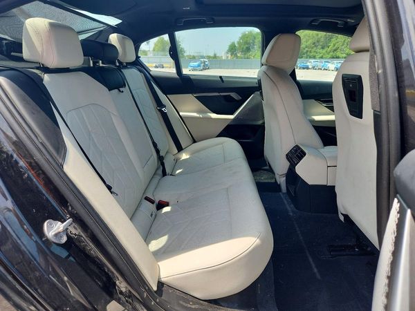 2024 BMW 530