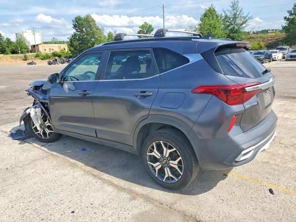2021 KIA SELTOS EX