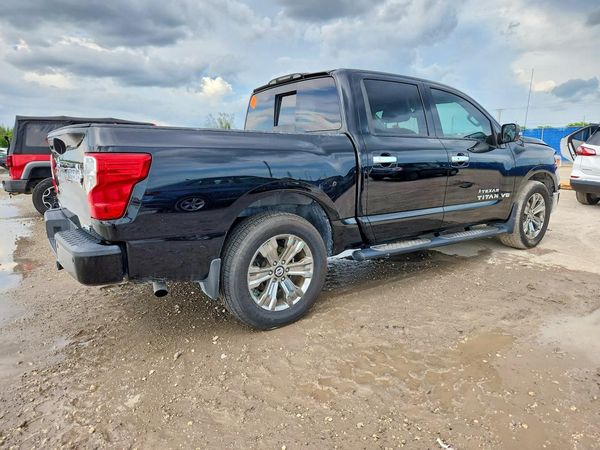 2018 NISSAN TITAN