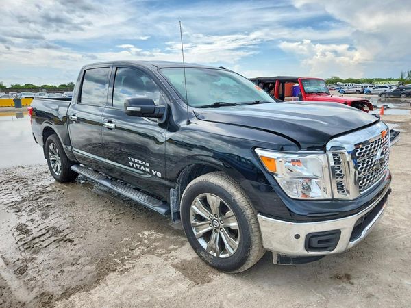 2018 NISSAN TITAN