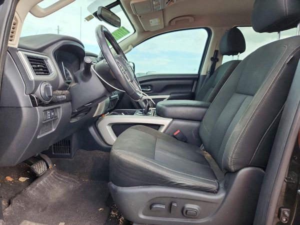 2018 NISSAN TITAN