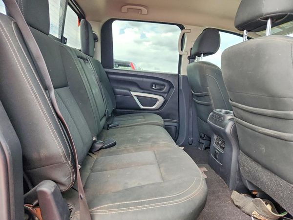 2018 NISSAN TITAN