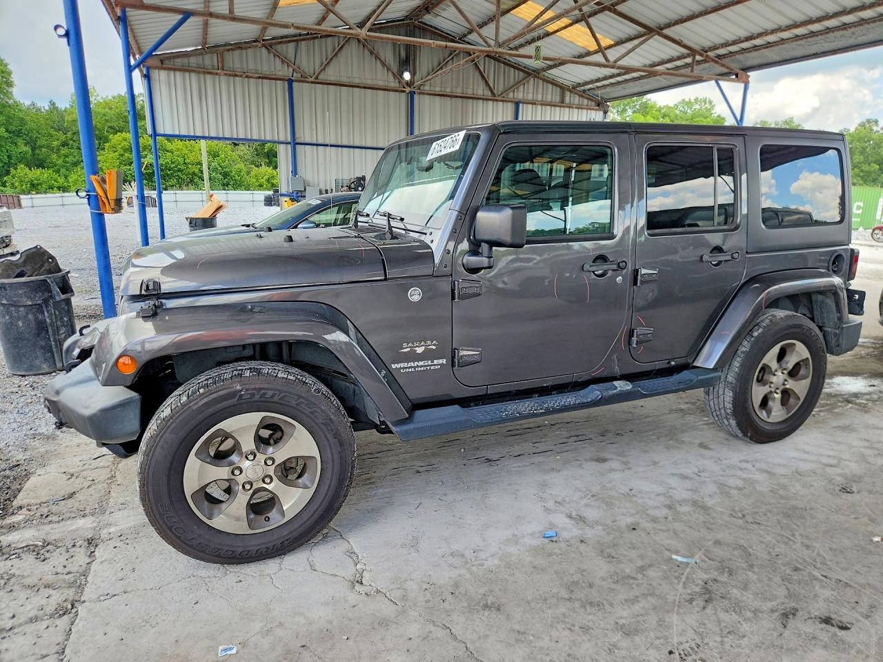 2017 JEEP WRANGLER UNLIMITED SAHARA 4X4