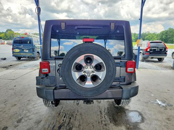 2017 JEEP WRANGLER UNLIMITED SAHARA 4X4