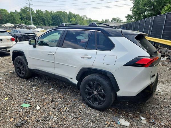 2025 TOYOTA RAV4 XSE