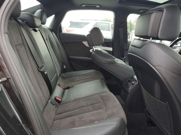 2017 AUDI A4 quattro Premium Plus