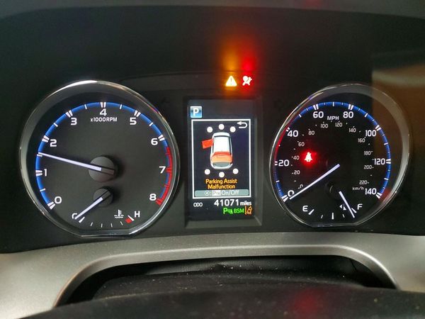 2017 TOYOTA RAV4 Ltd/SE Platinum