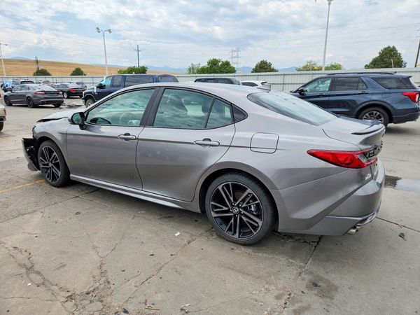 2025 TOYOTA CAMRY