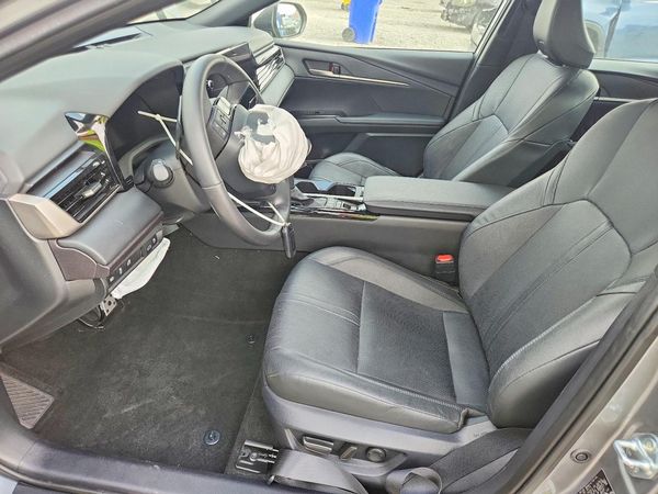 2025 TOYOTA CAMRY