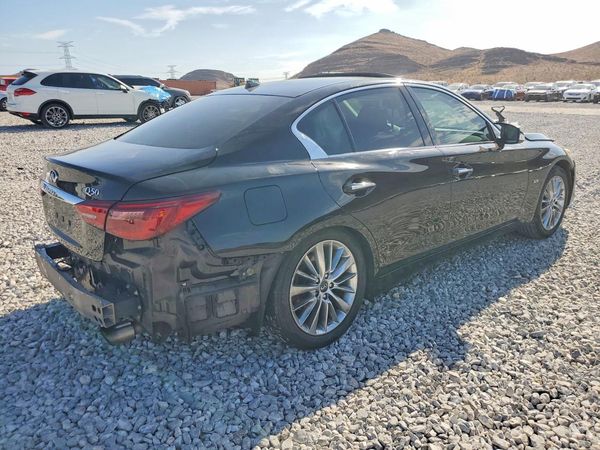 2018 INFINITI Q50