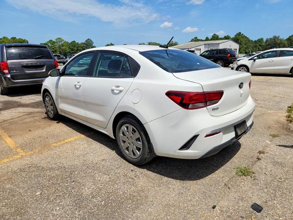 2021 KIA RIO