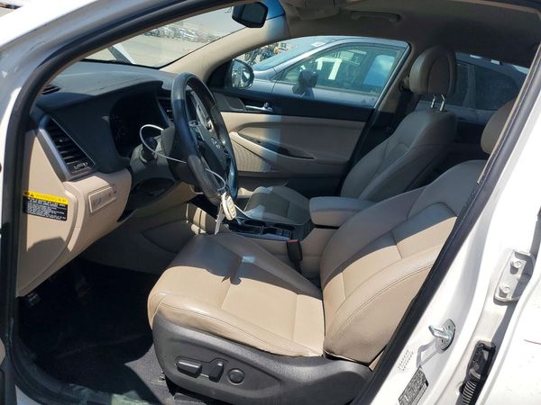 2017 HYUNDAI TUCSON