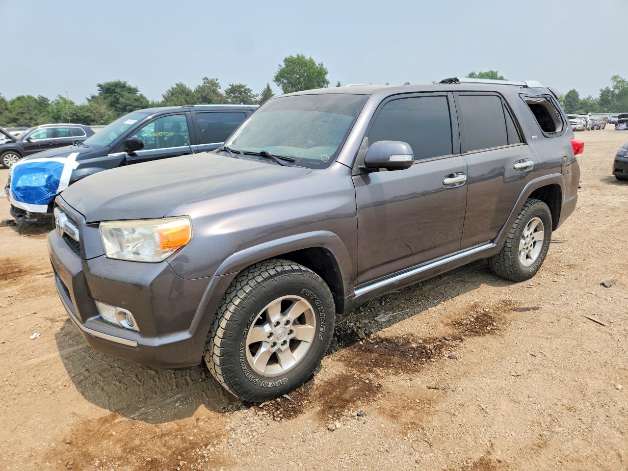 2012 TOYOTA 4RUNNER — Front 3/4