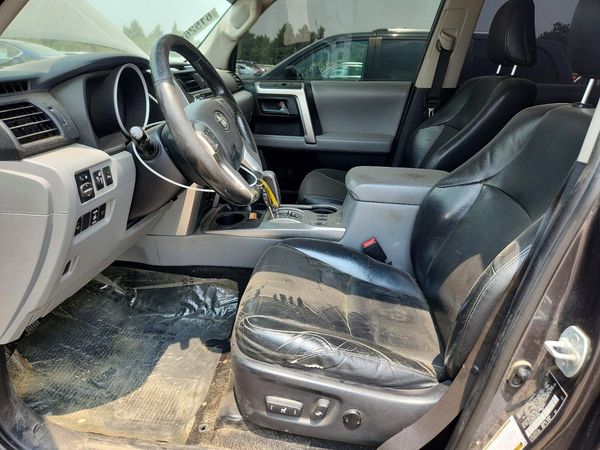 2012 TOYOTA 4RUNNER — DENT