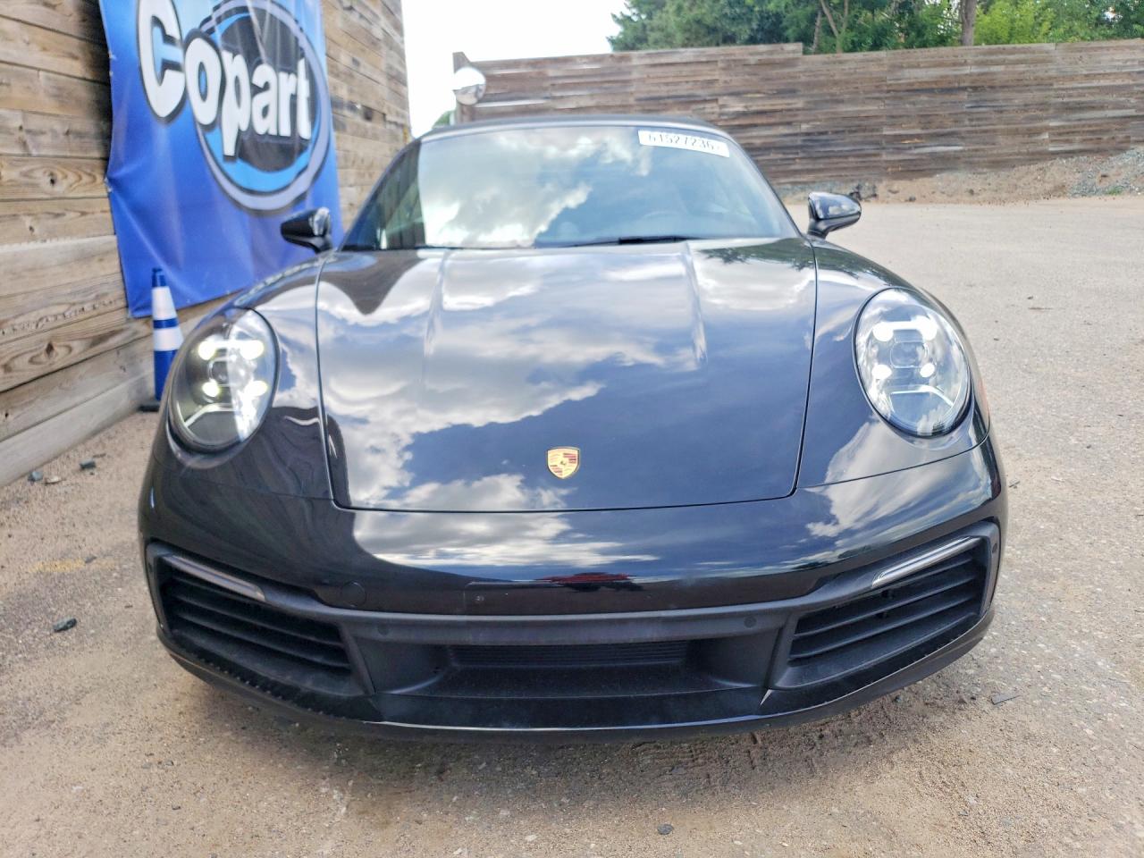 2021 PORSCHE 911