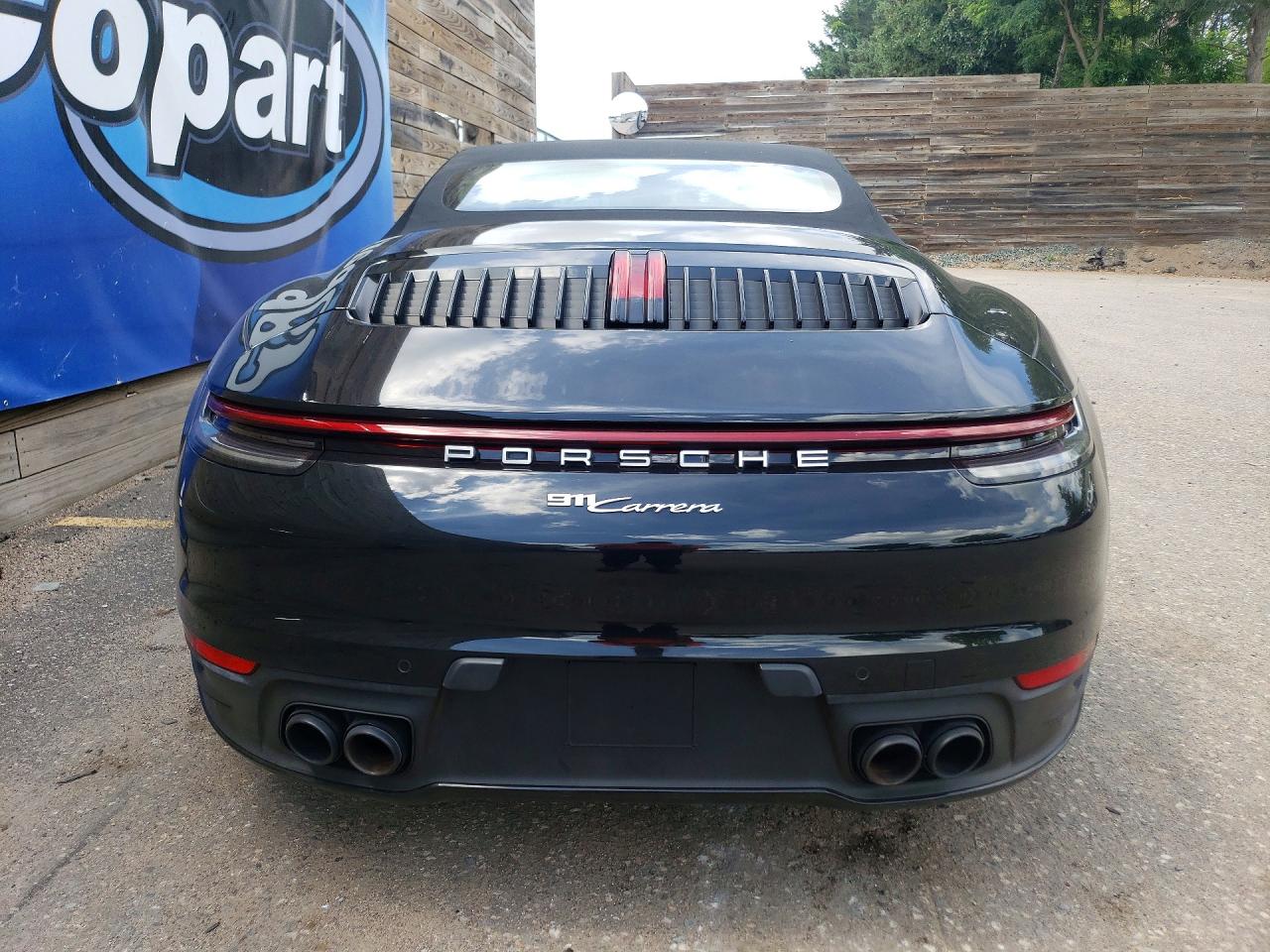 2021 PORSCHE 911