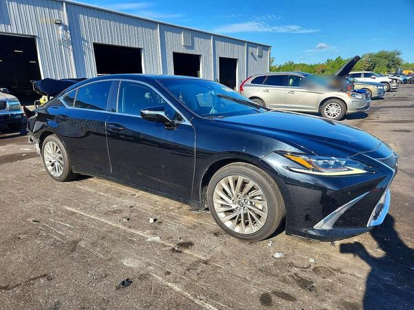 2020 LEXUS ES 350 Ultra Luxury