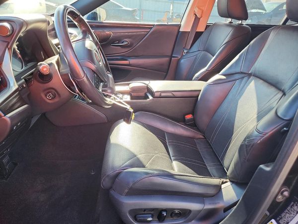 2020 LEXUS ES 350 Ultra Luxury