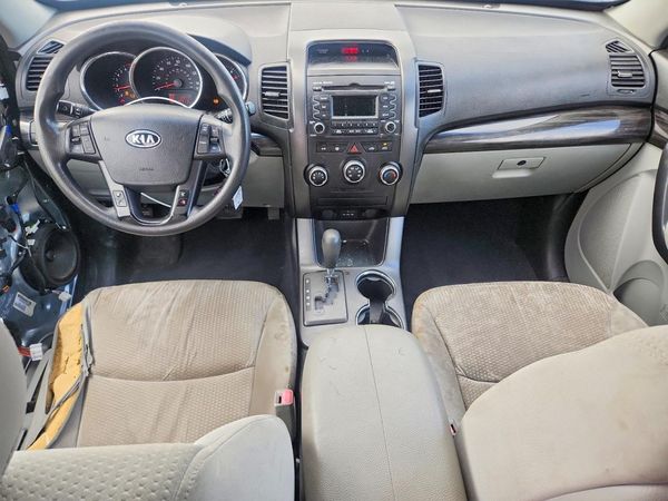 2013 KIA SORENTO