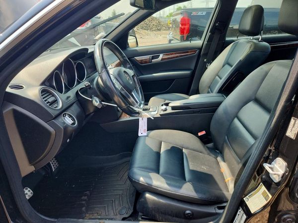 2012 MERCEDES-BENZ C