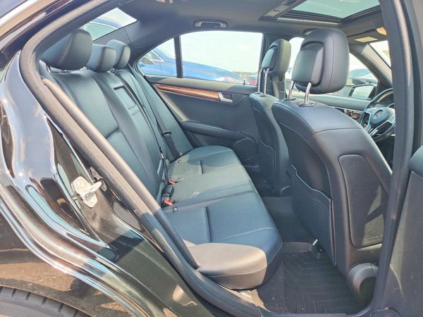 2012 MERCEDES-BENZ C