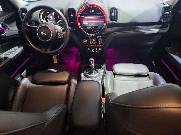 2022 MINI COOPER