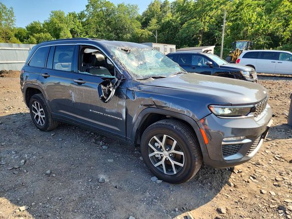 2025 JEEP GRAND CHEROKEE
