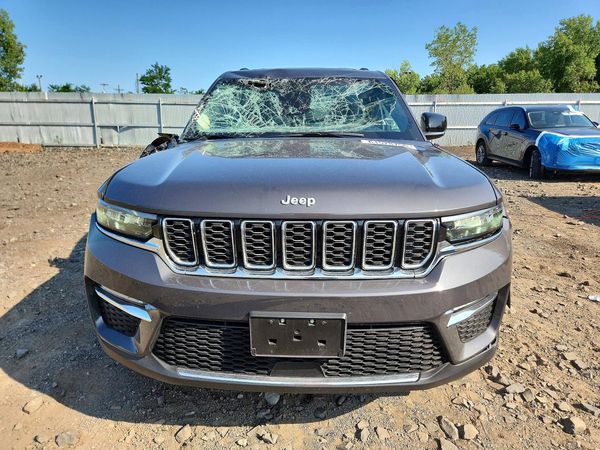 2025 JEEP GRAND CHEROKEE