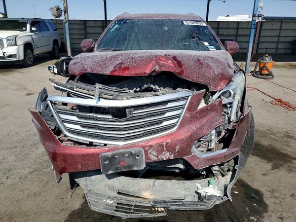 2017 CADILLAC XT5 Luxury