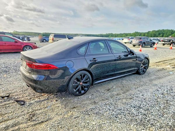 2021 JAGUAR XF R-Dynamic SE