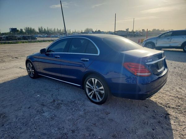 2017 MERCEDES-BENZ C C300 — DSRA