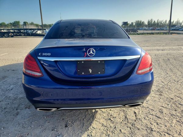 2017 MERCEDES-BENZ C C300 — DIRR