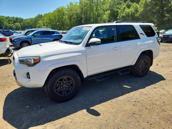 2024 TOYOTA 4RUNNER TRD offroad Prem