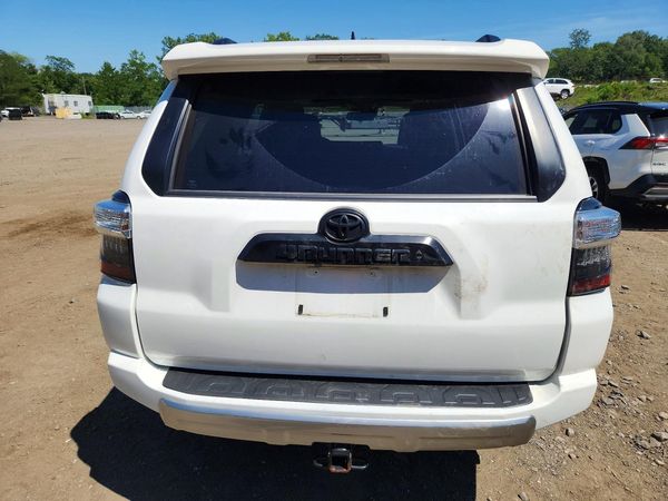 2024 TOYOTA 4RUNNER TRD offroad Prem