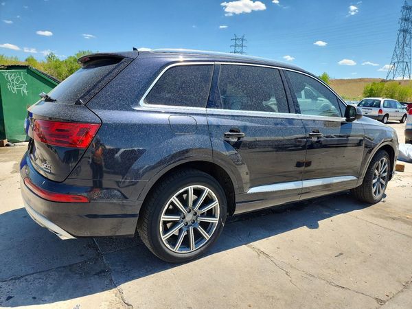 2017 AUDI Q7