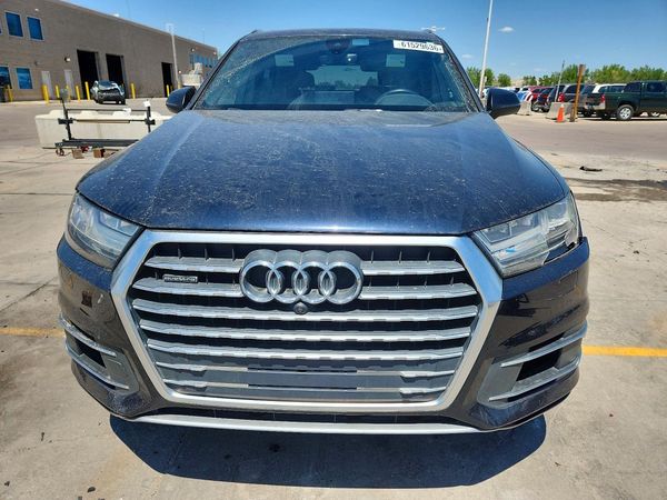 2017 AUDI Q7