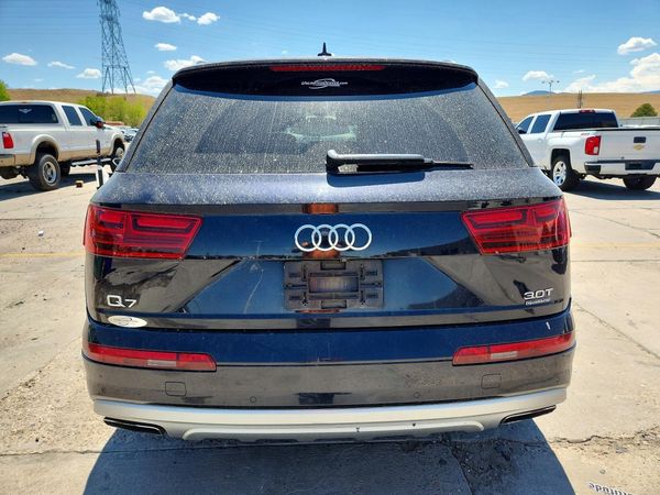 2017 AUDI Q7