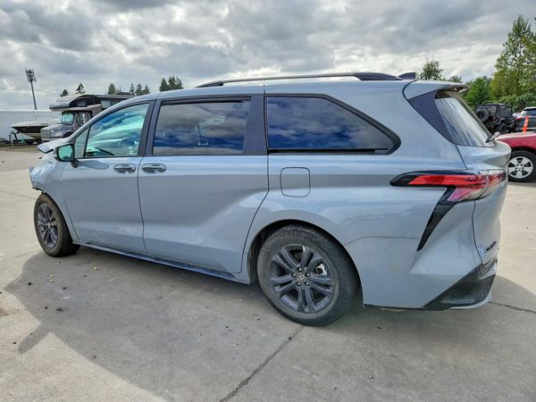 2025 TOYOTA SIENNA XSE — DSRA